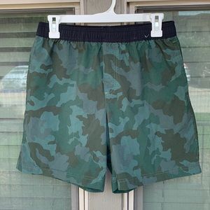 Chubbies active shorts 7” inseam- medium Camo green black liner